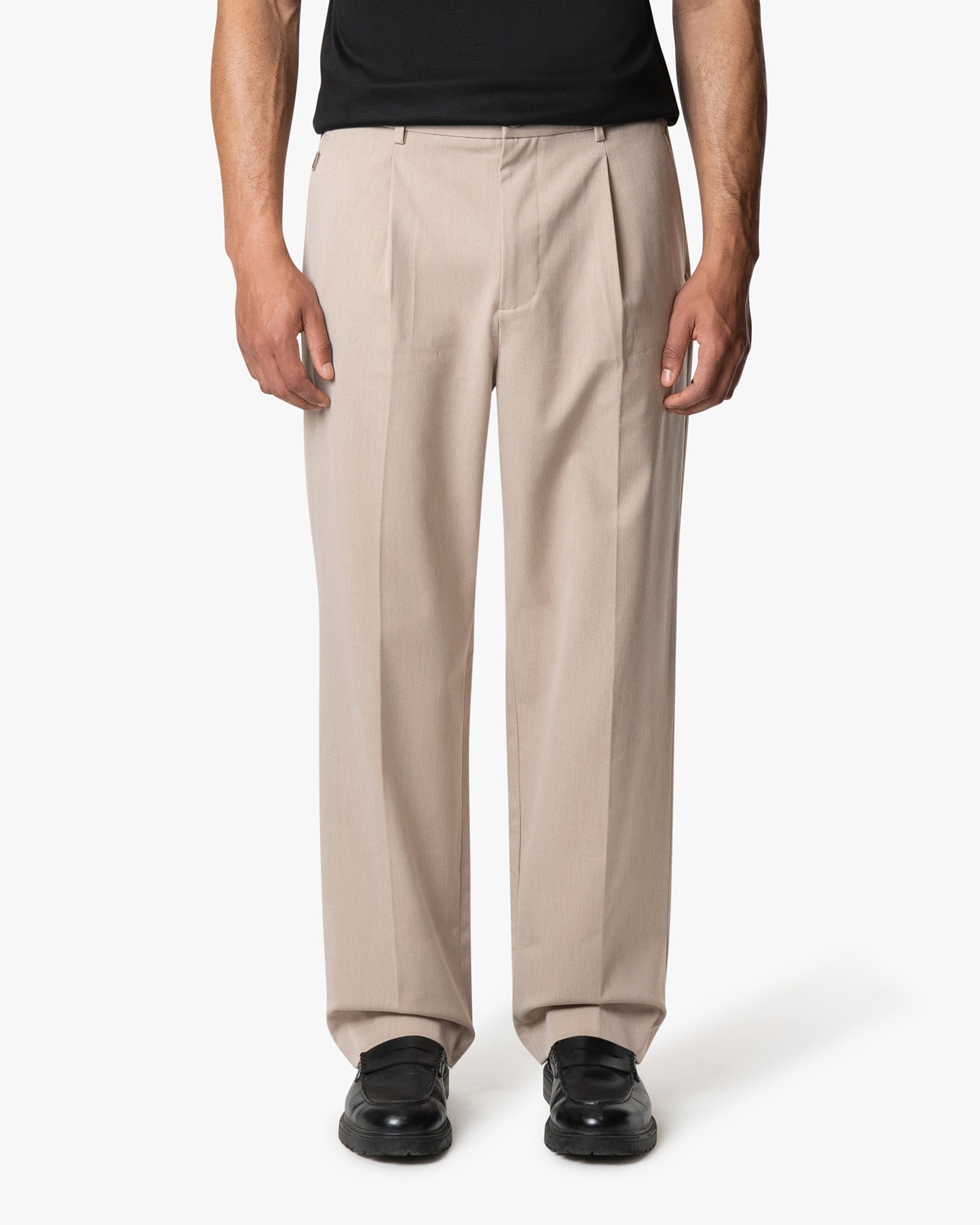 Fender Straight Pants Beige | Menyard Fender Straight Pants Beige | Menyard