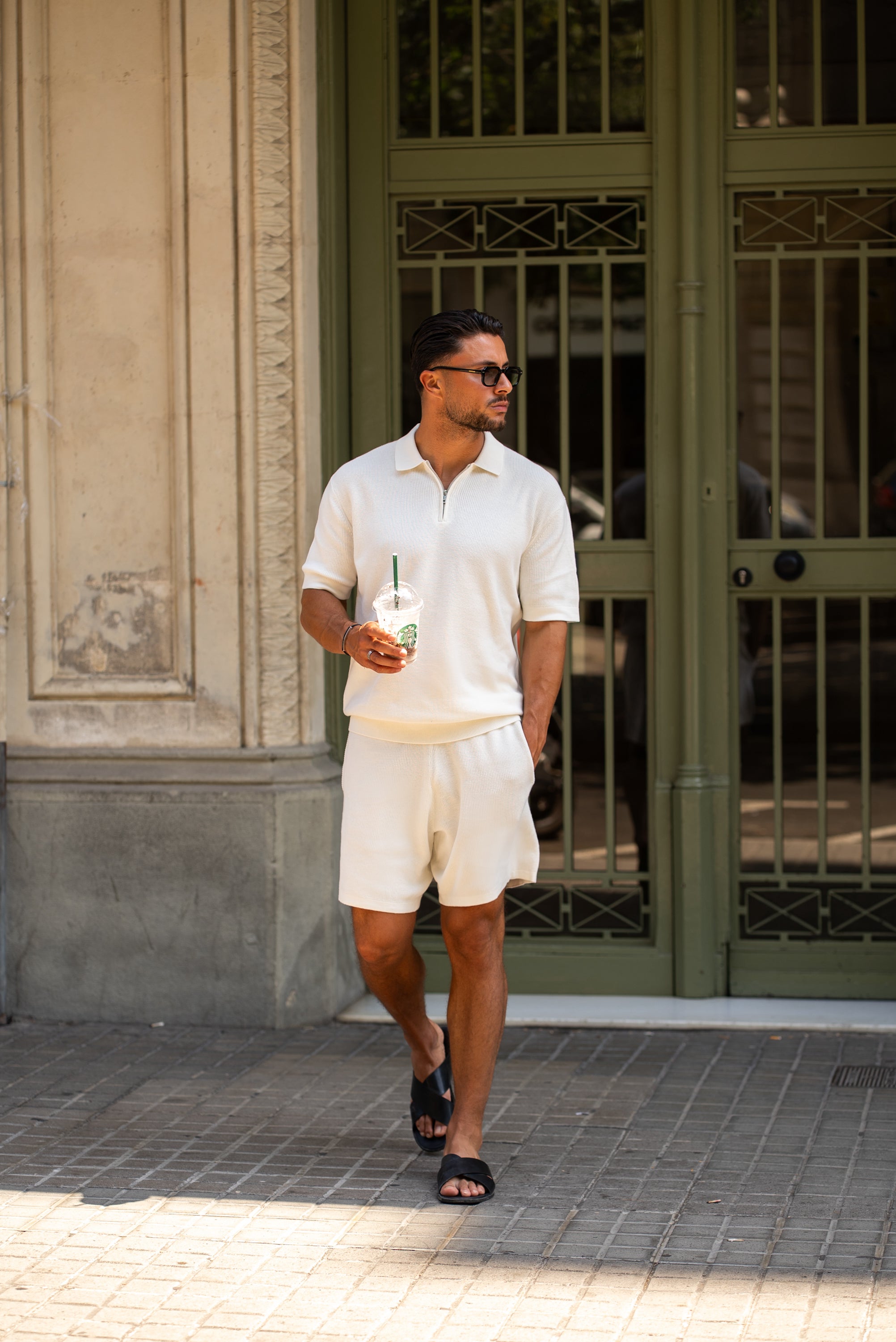 Yacht Short - White