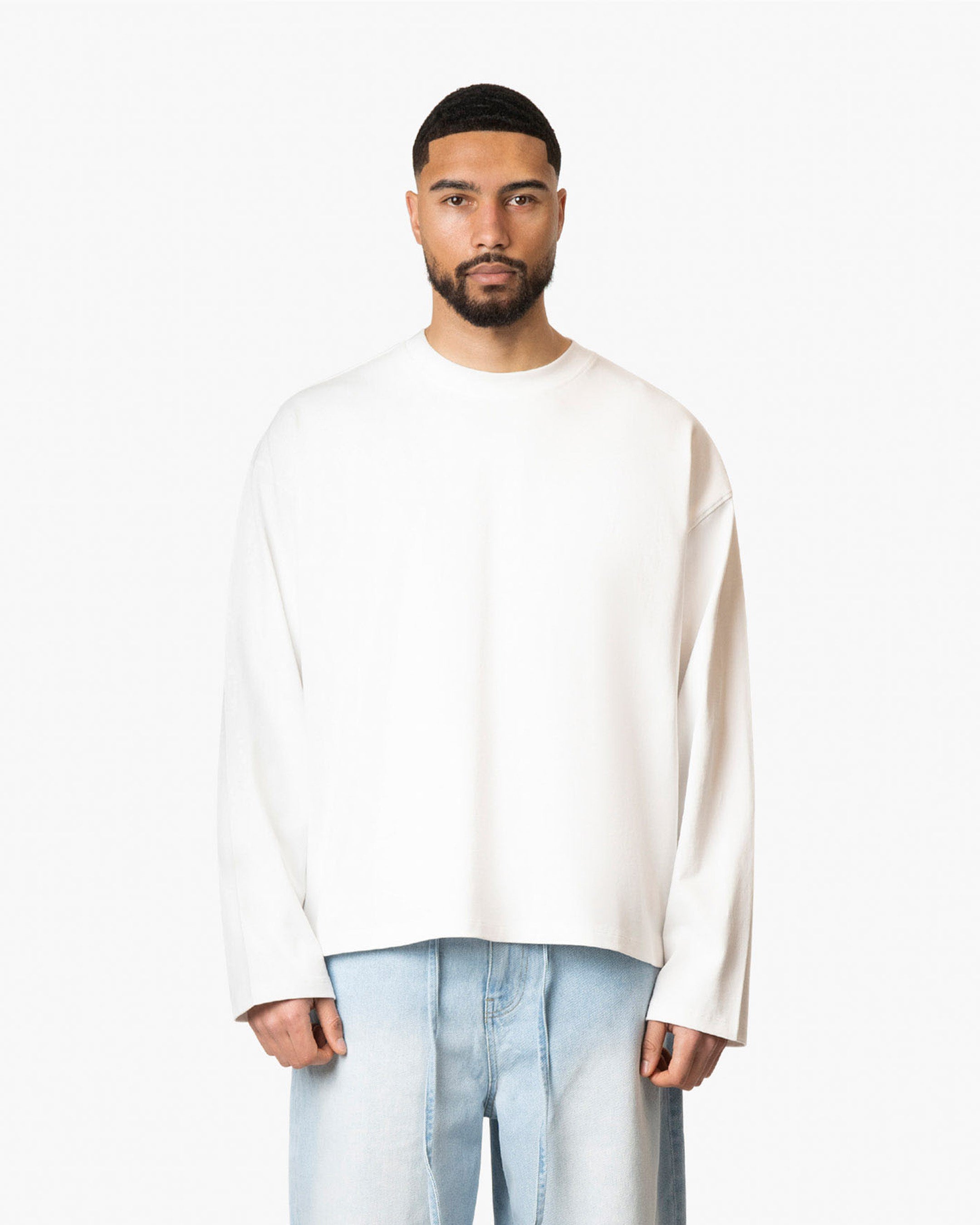 Blank Boxy Longsleeve | White