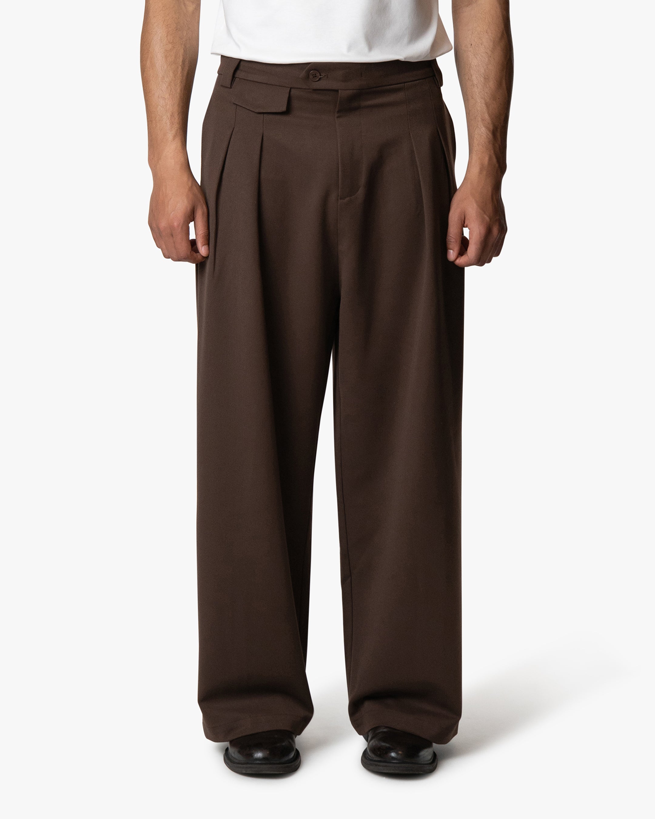Ambra Loose-Fit Pleated Pants