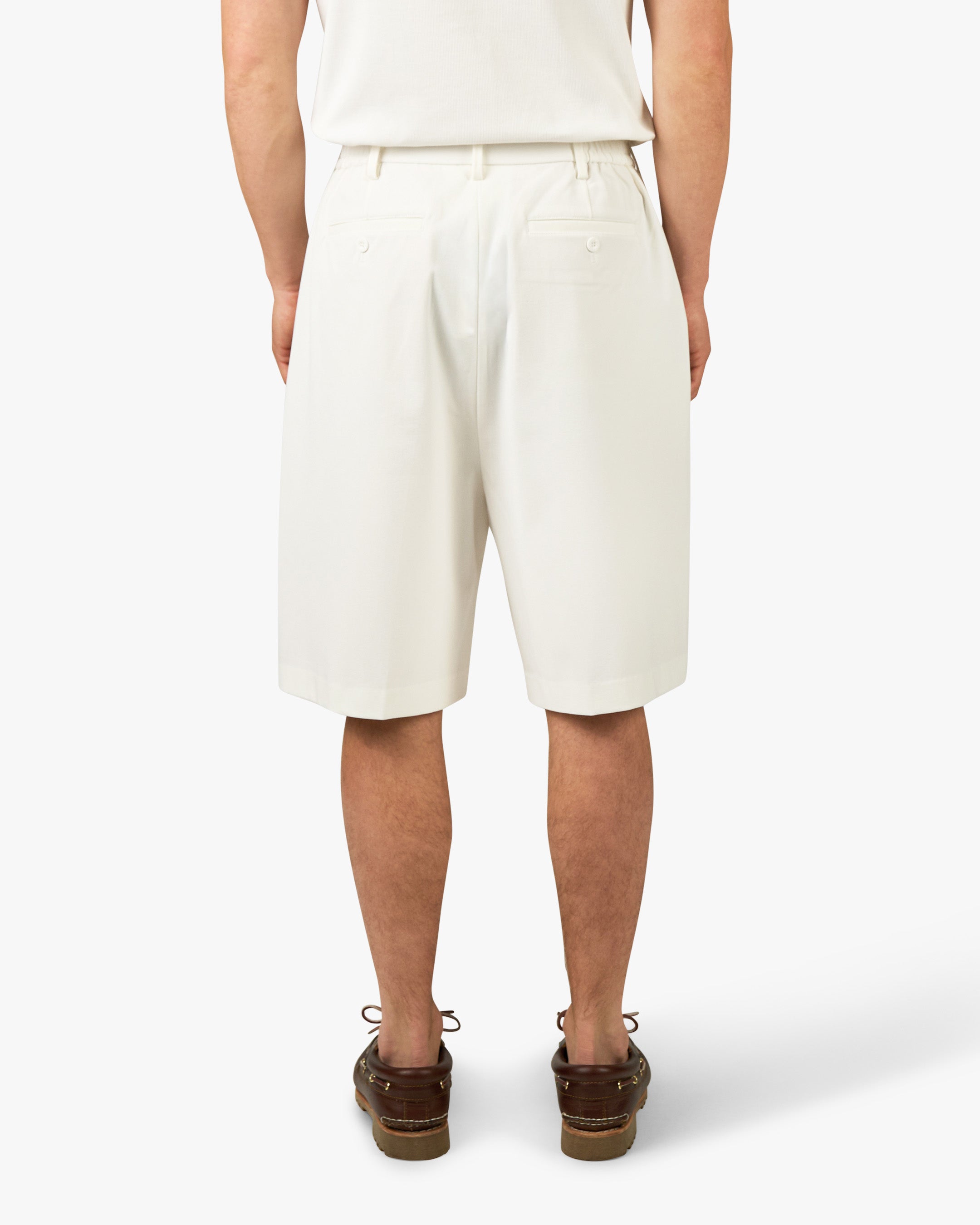 Orin Pleated Short - Ecru | Menyard®