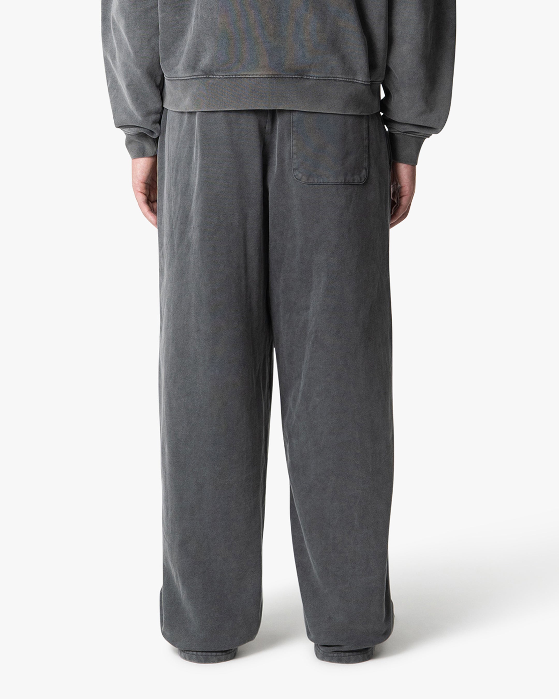 Acid Wash Oversized Pleated Sweatpants | Menyard ®