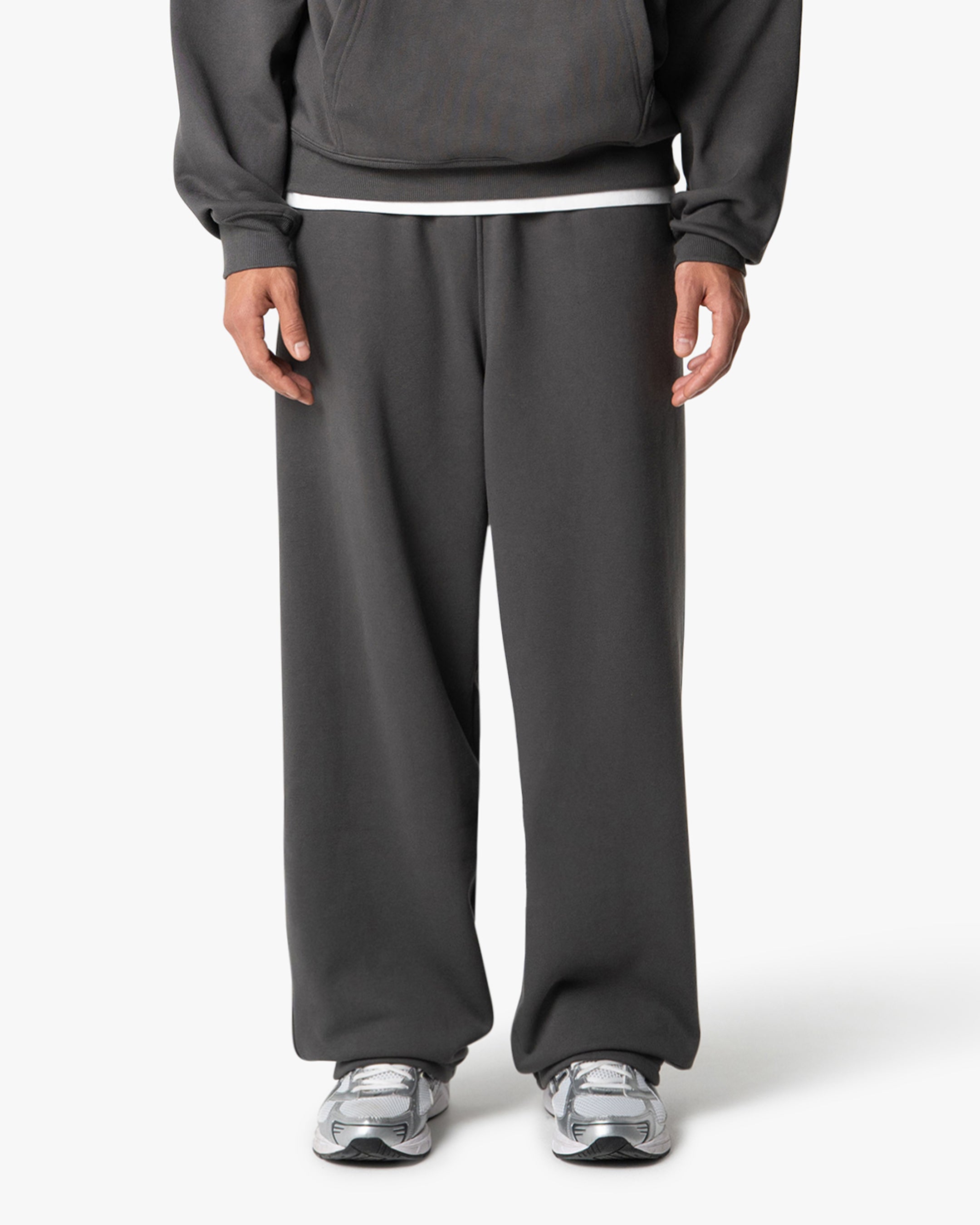 sweats グレー　ワイドスラックス Signature Cotton Oversized Sweatpants - Grey | Menyard ®